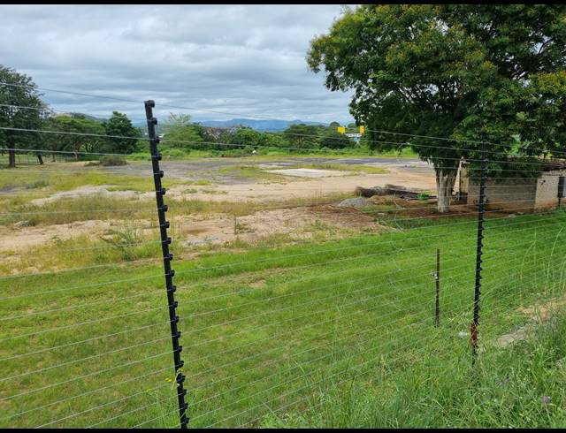 10,000M² VACANT LAND TO LET IN ROCKY DRIFT